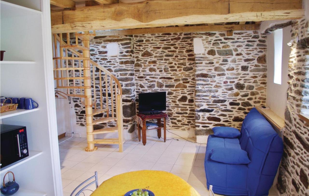 1 Bedroom Nice Home In Minihy Treguier Exteriör bild